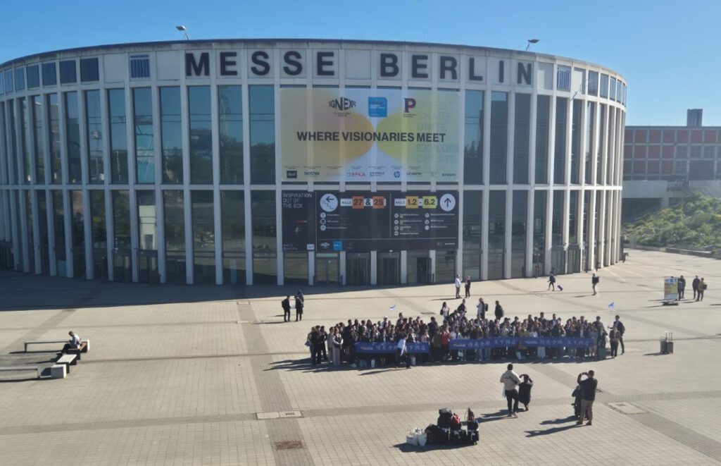 Duizenden bezoekers van over de hele wereld, waaronder China, zijn deze week op Fespa Global Print Expo in Berlijn te vinden.