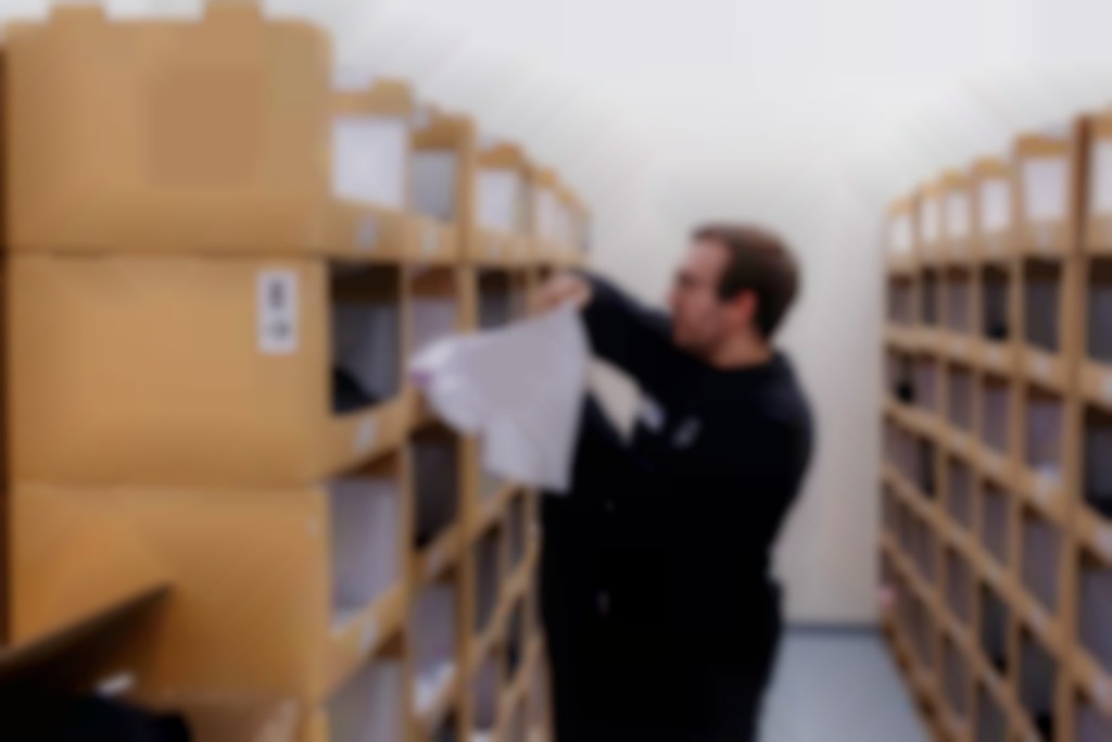 Myze beheert tevens de voorraad en geeft aan op welke locatie het textiel ligt.